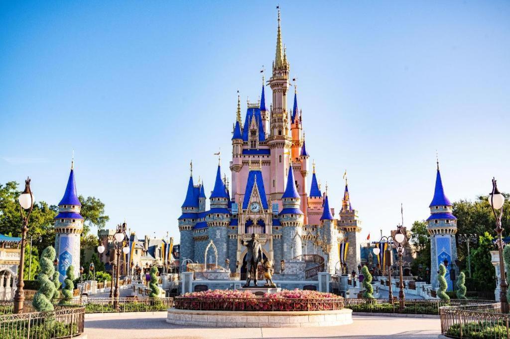 Disney'S All-Star Sports Resort Селабрейшън Екстериор снимка