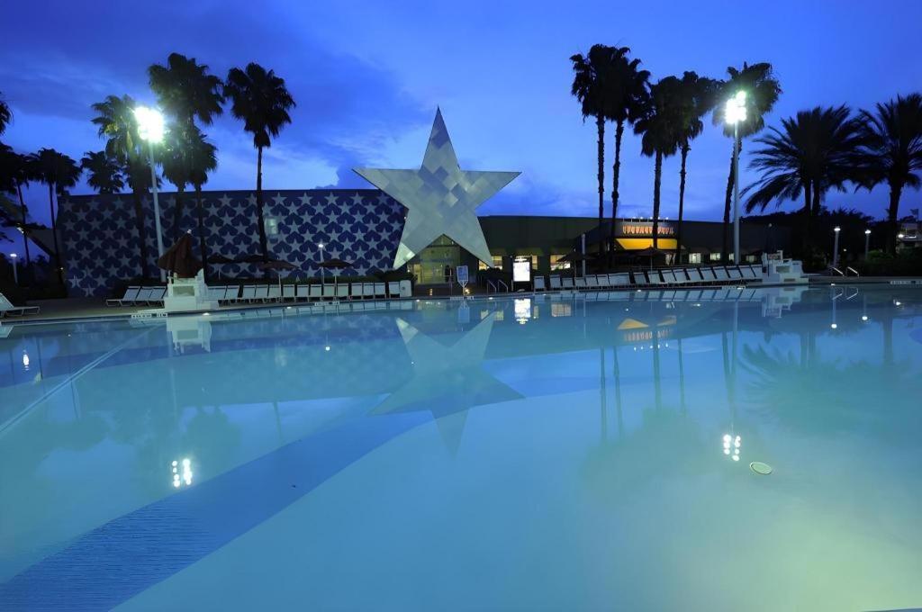 Disney'S All-Star Sports Resort Селабрейшън Екстериор снимка